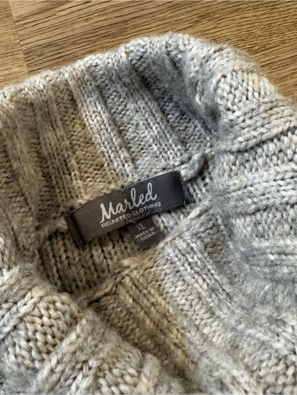 Chunky Cream/Neutral Turtleneck Knit Sweater | Marled | XL - Picture 2 of 3